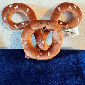 mickey pretzel plush